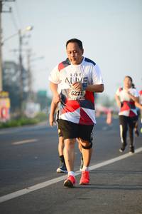 BIB: 6271
                            <button type="button" onclick="openModal(6462158)" class="btn btn-primary btn-sm float-right btn-popup" data-toggle="modal" data-target=".modal-high-quality">
                        <i class="fas fa-shopping-cart"></i> Add to Cart
                    </button>
                                            <button type="button" onclick="isThisMe(6462158, true)" class="btn btn-success btn-sm float-right btn-popup btn-isme hidden" data-toggle="tooltip" data-placement="bottom" title="นี่คือรูปของคุณใช่ไหม คลิกที่นี่เพื่อเอาเข้าอัลบั้ม">
                        <i class="fas fa-plus"></i> Add to album
                    </button>
                    <button type="button" onclick="isThisMe(6462158, false)" class="btn btn-warning btn-sm float-right btn-popup btn-isnotme hidden">
                        <i class="fas fa-ban"></i> Remove from album
                    </button>