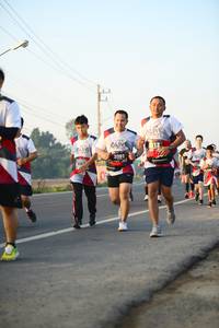 BIB: 2091, 682
                            <button type="button" onclick="openModal(6458630)" class="btn btn-primary btn-sm float-right btn-popup" data-toggle="modal" data-target=".modal-high-quality">
                        <i class="fas fa-shopping-cart"></i> Add to Cart
                    </button>
                                            <button type="button" onclick="isThisMe(6458630, true)" class="btn btn-success btn-sm float-right btn-popup btn-isme hidden" data-toggle="tooltip" data-placement="bottom" title="นี่คือรูปของคุณใช่ไหม คลิกที่นี่เพื่อเอาเข้าอัลบั้ม">
                        <i class="fas fa-plus"></i> Add to album
                    </button>
                    <button type="button" onclick="isThisMe(6458630, false)" class="btn btn-warning btn-sm float-right btn-popup btn-isnotme hidden">
                        <i class="fas fa-ban"></i> Remove from album
                    </button>