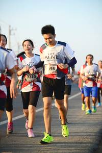 BIB: 995, 7310
                            <button type="button" onclick="openModal(6459796)" class="btn btn-primary btn-sm float-right btn-popup" data-toggle="modal" data-target=".modal-high-quality">
                        <i class="fas fa-shopping-cart"></i> Add to Cart
                    </button>
                                            <button type="button" onclick="isThisMe(6459796, true)" class="btn btn-success btn-sm float-right btn-popup btn-isme hidden" data-toggle="tooltip" data-placement="bottom" title="นี่คือรูปของคุณใช่ไหม คลิกที่นี่เพื่อเอาเข้าอัลบั้ม">
                        <i class="fas fa-plus"></i> Add to album
                    </button>
                    <button type="button" onclick="isThisMe(6459796, false)" class="btn btn-warning btn-sm float-right btn-popup btn-isnotme hidden">
                        <i class="fas fa-ban"></i> Remove from album
                    </button>