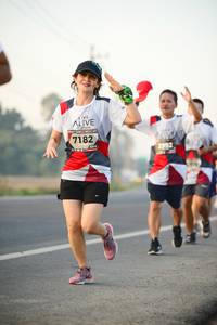 BIB: 7182, 2992
                            <button type="button" onclick="openModal(6439364)" class="btn btn-primary btn-sm float-right btn-popup" data-toggle="modal" data-target=".modal-high-quality">
                        <i class="fas fa-shopping-cart"></i> Add to Cart
                    </button>
                                            <button type="button" onclick="isThisMe(6439364, true)" class="btn btn-success btn-sm float-right btn-popup btn-isme hidden" data-toggle="tooltip" data-placement="bottom" title="นี่คือรูปของคุณใช่ไหม คลิกที่นี่เพื่อเอาเข้าอัลบั้ม">
                        <i class="fas fa-plus"></i> Add to album
                    </button>
                    <button type="button" onclick="isThisMe(6439364, false)" class="btn btn-warning btn-sm float-right btn-popup btn-isnotme hidden">
                        <i class="fas fa-ban"></i> Remove from album
                    </button>