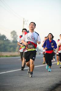 BIB: 2131
                            <button type="button" onclick="openModal(6439471)" class="btn btn-primary btn-sm float-right btn-popup" data-toggle="modal" data-target=".modal-high-quality">
                        <i class="fas fa-shopping-cart"></i> Add to Cart
                    </button>
                                            <button type="button" onclick="isThisMe(6439471, true)" class="btn btn-success btn-sm float-right btn-popup btn-isme hidden" data-toggle="tooltip" data-placement="bottom" title="นี่คือรูปของคุณใช่ไหม คลิกที่นี่เพื่อเอาเข้าอัลบั้ม">
                        <i class="fas fa-plus"></i> Add to album
                    </button>
                    <button type="button" onclick="isThisMe(6439471, false)" class="btn btn-warning btn-sm float-right btn-popup btn-isnotme hidden">
                        <i class="fas fa-ban"></i> Remove from album
                    </button>