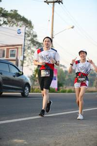 BIB: 2928, 3089
                            <button type="button" onclick="openModal(6439833)" class="btn btn-primary btn-sm float-right btn-popup" data-toggle="modal" data-target=".modal-high-quality">
                        <i class="fas fa-shopping-cart"></i> Add to Cart
                    </button>
                                            <button type="button" onclick="isThisMe(6439833, true)" class="btn btn-success btn-sm float-right btn-popup btn-isme hidden" data-toggle="tooltip" data-placement="bottom" title="นี่คือรูปของคุณใช่ไหม คลิกที่นี่เพื่อเอาเข้าอัลบั้ม">
                        <i class="fas fa-plus"></i> Add to album
                    </button>
                    <button type="button" onclick="isThisMe(6439833, false)" class="btn btn-warning btn-sm float-right btn-popup btn-isnotme hidden">
                        <i class="fas fa-ban"></i> Remove from album
                    </button>