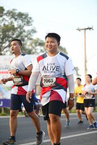 BIB: 5508, 7063
                            <button type="button" onclick="openModal(6439966)" class="btn btn-primary btn-sm float-right btn-popup" data-toggle="modal" data-target=".modal-high-quality">
                        <i class="fas fa-shopping-cart"></i> Add to Cart
                    </button>
                                            <button type="button" onclick="isThisMe(6439966, true)" class="btn btn-success btn-sm float-right btn-popup btn-isme hidden" data-toggle="tooltip" data-placement="bottom" title="นี่คือรูปของคุณใช่ไหม คลิกที่นี่เพื่อเอาเข้าอัลบั้ม">
                        <i class="fas fa-plus"></i> Add to album
                    </button>
                    <button type="button" onclick="isThisMe(6439966, false)" class="btn btn-warning btn-sm float-right btn-popup btn-isnotme hidden">
                        <i class="fas fa-ban"></i> Remove from album
                    </button>