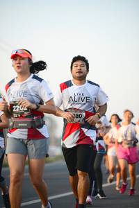 BIB: 220
                            <button type="button" onclick="openModal(6440588)" class="btn btn-primary btn-sm float-right btn-popup" data-toggle="modal" data-target=".modal-high-quality">
                        <i class="fas fa-shopping-cart"></i> Add to Cart
                    </button>
                                            <button type="button" onclick="isThisMe(6440588, true)" class="btn btn-success btn-sm float-right btn-popup btn-isme hidden" data-toggle="tooltip" data-placement="bottom" title="นี่คือรูปของคุณใช่ไหม คลิกที่นี่เพื่อเอาเข้าอัลบั้ม">
                        <i class="fas fa-plus"></i> Add to album
                    </button>
                    <button type="button" onclick="isThisMe(6440588, false)" class="btn btn-warning btn-sm float-right btn-popup btn-isnotme hidden">
                        <i class="fas fa-ban"></i> Remove from album
                    </button>