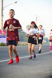 BIB: 6378, 2928
                            <button type="button" onclick="openModal(6439785)" class="btn btn-primary btn-sm float-right btn-popup" data-toggle="modal" data-target=".modal-high-quality">
                        <i class="fas fa-shopping-cart"></i> Add to Cart
                    </button>
                                            <button type="button" onclick="isThisMe(6439785, true)" class="btn btn-success btn-sm float-right btn-popup btn-isme hidden" data-toggle="tooltip" data-placement="bottom" title="นี่คือรูปของคุณใช่ไหม คลิกที่นี่เพื่อเอาเข้าอัลบั้ม">
                        <i class="fas fa-plus"></i> Add to album
                    </button>
                    <button type="button" onclick="isThisMe(6439785, false)" class="btn btn-warning btn-sm float-right btn-popup btn-isnotme hidden">
                        <i class="fas fa-ban"></i> Remove from album
                    </button>