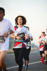 BIB: 2201, 775
                            <button type="button" onclick="openModal(6439245)" class="btn btn-primary btn-sm float-right btn-popup" data-toggle="modal" data-target=".modal-high-quality">
                        <i class="fas fa-shopping-cart"></i> Add to Cart
                    </button>
                                            <button type="button" onclick="isThisMe(6439245, true)" class="btn btn-success btn-sm float-right btn-popup btn-isme hidden" data-toggle="tooltip" data-placement="bottom" title="นี่คือรูปของคุณใช่ไหม คลิกที่นี่เพื่อเอาเข้าอัลบั้ม">
                        <i class="fas fa-plus"></i> Add to album
                    </button>
                    <button type="button" onclick="isThisMe(6439245, false)" class="btn btn-warning btn-sm float-right btn-popup btn-isnotme hidden">
                        <i class="fas fa-ban"></i> Remove from album
                    </button>