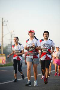 BIB: 2202, 6980, 898
                            <button type="button" onclick="openModal(6440558)" class="btn btn-primary btn-sm float-right btn-popup" data-toggle="modal" data-target=".modal-high-quality">
                        <i class="fas fa-shopping-cart"></i> Add to Cart
                    </button>
                                            <button type="button" onclick="isThisMe(6440558, true)" class="btn btn-success btn-sm float-right btn-popup btn-isme hidden" data-toggle="tooltip" data-placement="bottom" title="นี่คือรูปของคุณใช่ไหม คลิกที่นี่เพื่อเอาเข้าอัลบั้ม">
                        <i class="fas fa-plus"></i> Add to album
                    </button>
                    <button type="button" onclick="isThisMe(6440558, false)" class="btn btn-warning btn-sm float-right btn-popup btn-isnotme hidden">
                        <i class="fas fa-ban"></i> Remove from album
                    </button>