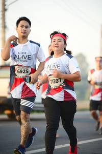 BIB: 6925, 7397
                            <button type="button" onclick="openModal(6440373)" class="btn btn-primary btn-sm float-right btn-popup" data-toggle="modal" data-target=".modal-high-quality">
                        <i class="fas fa-shopping-cart"></i> Add to Cart
                    </button>
                                            <button type="button" onclick="isThisMe(6440373, true)" class="btn btn-success btn-sm float-right btn-popup btn-isme hidden" data-toggle="tooltip" data-placement="bottom" title="นี่คือรูปของคุณใช่ไหม คลิกที่นี่เพื่อเอาเข้าอัลบั้ม">
                        <i class="fas fa-plus"></i> Add to album
                    </button>
                    <button type="button" onclick="isThisMe(6440373, false)" class="btn btn-warning btn-sm float-right btn-popup btn-isnotme hidden">
                        <i class="fas fa-ban"></i> Remove from album
                    </button>