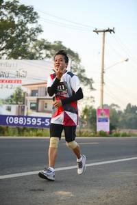 BIB: 911
                            <button type="button" onclick="openModal(6439300)" class="btn btn-primary btn-sm float-right btn-popup" data-toggle="modal" data-target=".modal-high-quality">
                        <i class="fas fa-shopping-cart"></i> Add to Cart
                    </button>
                                            <button type="button" onclick="isThisMe(6439300, true)" class="btn btn-success btn-sm float-right btn-popup btn-isme hidden" data-toggle="tooltip" data-placement="bottom" title="นี่คือรูปของคุณใช่ไหม คลิกที่นี่เพื่อเอาเข้าอัลบั้ม">
                        <i class="fas fa-plus"></i> Add to album
                    </button>
                    <button type="button" onclick="isThisMe(6439300, false)" class="btn btn-warning btn-sm float-right btn-popup btn-isnotme hidden">
                        <i class="fas fa-ban"></i> Remove from album
                    </button>