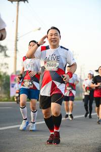 BIB: 7688, 3624
                            <button type="button" onclick="openModal(6439426)" class="btn btn-primary btn-sm float-right btn-popup" data-toggle="modal" data-target=".modal-high-quality">
                        <i class="fas fa-shopping-cart"></i> Add to Cart
                    </button>
                                            <button type="button" onclick="isThisMe(6439426, true)" class="btn btn-success btn-sm float-right btn-popup btn-isme hidden" data-toggle="tooltip" data-placement="bottom" title="นี่คือรูปของคุณใช่ไหม คลิกที่นี่เพื่อเอาเข้าอัลบั้ม">
                        <i class="fas fa-plus"></i> Add to album
                    </button>
                    <button type="button" onclick="isThisMe(6439426, false)" class="btn btn-warning btn-sm float-right btn-popup btn-isnotme hidden">
                        <i class="fas fa-ban"></i> Remove from album
                    </button>