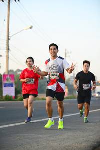 BIB: 6852, 7420
                            <button type="button" onclick="openModal(6440920)" class="btn btn-primary btn-sm float-right btn-popup" data-toggle="modal" data-target=".modal-high-quality">
                        <i class="fas fa-shopping-cart"></i> Add to Cart
                    </button>
                                            <button type="button" onclick="isThisMe(6440920, true)" class="btn btn-success btn-sm float-right btn-popup btn-isme hidden" data-toggle="tooltip" data-placement="bottom" title="นี่คือรูปของคุณใช่ไหม คลิกที่นี่เพื่อเอาเข้าอัลบั้ม">
                        <i class="fas fa-plus"></i> Add to album
                    </button>
                    <button type="button" onclick="isThisMe(6440920, false)" class="btn btn-warning btn-sm float-right btn-popup btn-isnotme hidden">
                        <i class="fas fa-ban"></i> Remove from album
                    </button>