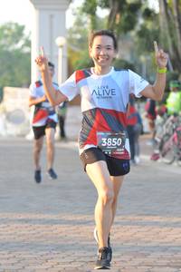 BIB: 3850
                            <button type="button" onclick="openModal(6443292)" class="btn btn-primary btn-sm float-right btn-popup" data-toggle="modal" data-target=".modal-high-quality">
                        <i class="fas fa-shopping-cart"></i> Add to Cart
                    </button>
                                            <button type="button" onclick="isThisMe(6443292, true)" class="btn btn-success btn-sm float-right btn-popup btn-isme hidden" data-toggle="tooltip" data-placement="bottom" title="นี่คือรูปของคุณใช่ไหม คลิกที่นี่เพื่อเอาเข้าอัลบั้ม">
                        <i class="fas fa-plus"></i> Add to album
                    </button>
                    <button type="button" onclick="isThisMe(6443292, false)" class="btn btn-warning btn-sm float-right btn-popup btn-isnotme hidden">
                        <i class="fas fa-ban"></i> Remove from album
                    </button>