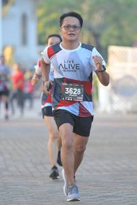 BIB: 3628
                            <button type="button" onclick="openModal(6442932)" class="btn btn-primary btn-sm float-right btn-popup" data-toggle="modal" data-target=".modal-high-quality">
                        <i class="fas fa-shopping-cart"></i> Add to Cart
                    </button>
                                            <button type="button" onclick="isThisMe(6442932, true)" class="btn btn-success btn-sm float-right btn-popup btn-isme hidden" data-toggle="tooltip" data-placement="bottom" title="นี่คือรูปของคุณใช่ไหม คลิกที่นี่เพื่อเอาเข้าอัลบั้ม">
                        <i class="fas fa-plus"></i> Add to album
                    </button>
                    <button type="button" onclick="isThisMe(6442932, false)" class="btn btn-warning btn-sm float-right btn-popup btn-isnotme hidden">
                        <i class="fas fa-ban"></i> Remove from album
                    </button>