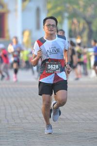 BIB: 3628
                            <button type="button" onclick="openModal(6442909)" class="btn btn-primary btn-sm float-right btn-popup" data-toggle="modal" data-target=".modal-high-quality">
                        <i class="fas fa-shopping-cart"></i> Add to Cart
                    </button>
                                            <button type="button" onclick="isThisMe(6442909, true)" class="btn btn-success btn-sm float-right btn-popup btn-isme hidden" data-toggle="tooltip" data-placement="bottom" title="นี่คือรูปของคุณใช่ไหม คลิกที่นี่เพื่อเอาเข้าอัลบั้ม">
                        <i class="fas fa-plus"></i> Add to album
                    </button>
                    <button type="button" onclick="isThisMe(6442909, false)" class="btn btn-warning btn-sm float-right btn-popup btn-isnotme hidden">
                        <i class="fas fa-ban"></i> Remove from album
                    </button>