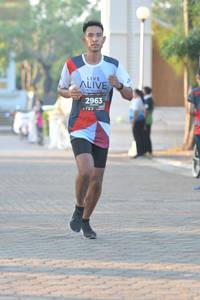 BIB: 2963
                            <button type="button" onclick="openModal(6448718)" class="btn btn-primary btn-sm float-right btn-popup" data-toggle="modal" data-target=".modal-high-quality">
                        <i class="fas fa-shopping-cart"></i> Add to Cart
                    </button>
                                            <button type="button" onclick="isThisMe(6448718, true)" class="btn btn-success btn-sm float-right btn-popup btn-isme hidden" data-toggle="tooltip" data-placement="bottom" title="นี่คือรูปของคุณใช่ไหม คลิกที่นี่เพื่อเอาเข้าอัลบั้ม">
                        <i class="fas fa-plus"></i> Add to album
                    </button>
                    <button type="button" onclick="isThisMe(6448718, false)" class="btn btn-warning btn-sm float-right btn-popup btn-isnotme hidden">
                        <i class="fas fa-ban"></i> Remove from album
                    </button>