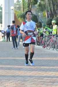 BIB: 2065
                            <button type="button" onclick="openModal(6453828)" class="btn btn-primary btn-sm float-right btn-popup" data-toggle="modal" data-target=".modal-high-quality">
                        <i class="fas fa-shopping-cart"></i> Add to Cart
                    </button>
                                            <button type="button" onclick="isThisMe(6453828, true)" class="btn btn-success btn-sm float-right btn-popup btn-isme hidden" data-toggle="tooltip" data-placement="bottom" title="นี่คือรูปของคุณใช่ไหม คลิกที่นี่เพื่อเอาเข้าอัลบั้ม">
                        <i class="fas fa-plus"></i> Add to album
                    </button>
                    <button type="button" onclick="isThisMe(6453828, false)" class="btn btn-warning btn-sm float-right btn-popup btn-isnotme hidden">
                        <i class="fas fa-ban"></i> Remove from album
                    </button>