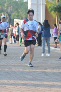 BIB: 2934
                            <button type="button" onclick="openModal(6449732)" class="btn btn-primary btn-sm float-right btn-popup" data-toggle="modal" data-target=".modal-high-quality">
                        <i class="fas fa-shopping-cart"></i> Add to Cart
                    </button>
                                            <button type="button" onclick="isThisMe(6449732, true)" class="btn btn-success btn-sm float-right btn-popup btn-isme hidden" data-toggle="tooltip" data-placement="bottom" title="นี่คือรูปของคุณใช่ไหม คลิกที่นี่เพื่อเอาเข้าอัลบั้ม">
                        <i class="fas fa-plus"></i> Add to album
                    </button>
                    <button type="button" onclick="isThisMe(6449732, false)" class="btn btn-warning btn-sm float-right btn-popup btn-isnotme hidden">
                        <i class="fas fa-ban"></i> Remove from album
                    </button>