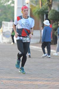 BIB: 3726
                            <button type="button" onclick="openModal(6423472)" class="btn btn-primary btn-sm float-right btn-popup" data-toggle="modal" data-target=".modal-high-quality">
                        <i class="fas fa-shopping-cart"></i> Add to Cart
                    </button>
                                            <button type="button" onclick="isThisMe(6423472, true)" class="btn btn-success btn-sm float-right btn-popup btn-isme hidden" data-toggle="tooltip" data-placement="bottom" title="นี่คือรูปของคุณใช่ไหม คลิกที่นี่เพื่อเอาเข้าอัลบั้ม">
                        <i class="fas fa-plus"></i> Add to album
                    </button>
                    <button type="button" onclick="isThisMe(6423472, false)" class="btn btn-warning btn-sm float-right btn-popup btn-isnotme hidden">
                        <i class="fas fa-ban"></i> Remove from album
                    </button>