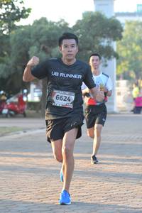 BIB: 6624
                            <button type="button" onclick="openModal(6454097)" class="btn btn-primary btn-sm float-right btn-popup" data-toggle="modal" data-target=".modal-high-quality">
                        <i class="fas fa-shopping-cart"></i> Add to Cart
                    </button>
                                            <button type="button" onclick="isThisMe(6454097, true)" class="btn btn-success btn-sm float-right btn-popup btn-isme hidden" data-toggle="tooltip" data-placement="bottom" title="นี่คือรูปของคุณใช่ไหม คลิกที่นี่เพื่อเอาเข้าอัลบั้ม">
                        <i class="fas fa-plus"></i> Add to album
                    </button>
                    <button type="button" onclick="isThisMe(6454097, false)" class="btn btn-warning btn-sm float-right btn-popup btn-isnotme hidden">
                        <i class="fas fa-ban"></i> Remove from album
                    </button>