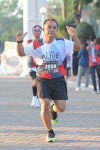 BIB: 2959
                            <button type="button" onclick="openModal(6448029)" class="btn btn-primary btn-sm float-right btn-popup" data-toggle="modal" data-target=".modal-high-quality">
                        <i class="fas fa-shopping-cart"></i> Add to Cart
                    </button>
                                            <button type="button" onclick="isThisMe(6448029, true)" class="btn btn-success btn-sm float-right btn-popup btn-isme hidden" data-toggle="tooltip" data-placement="bottom" title="นี่คือรูปของคุณใช่ไหม คลิกที่นี่เพื่อเอาเข้าอัลบั้ม">
                        <i class="fas fa-plus"></i> Add to album
                    </button>
                    <button type="button" onclick="isThisMe(6448029, false)" class="btn btn-warning btn-sm float-right btn-popup btn-isnotme hidden">
                        <i class="fas fa-ban"></i> Remove from album
                    </button>