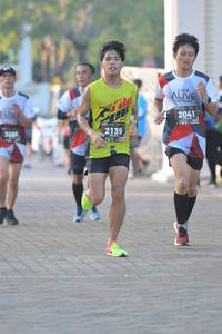 BIB: 2041, 2139, 3688
                            <button type="button" onclick="openModal(6442451)" class="btn btn-primary btn-sm float-right btn-popup" data-toggle="modal" data-target=".modal-high-quality">
                        <i class="fas fa-shopping-cart"></i> Add to Cart
                    </button>
                                            <button type="button" onclick="isThisMe(6442451, true)" class="btn btn-success btn-sm float-right btn-popup btn-isme hidden" data-toggle="tooltip" data-placement="bottom" title="นี่คือรูปของคุณใช่ไหม คลิกที่นี่เพื่อเอาเข้าอัลบั้ม">
                        <i class="fas fa-plus"></i> Add to album
                    </button>
                    <button type="button" onclick="isThisMe(6442451, false)" class="btn btn-warning btn-sm float-right btn-popup btn-isnotme hidden">
                        <i class="fas fa-ban"></i> Remove from album
                    </button>