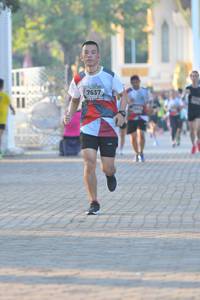 BIB: 7637
                            <button type="button" onclick="openModal(6453992)" class="btn btn-primary btn-sm float-right btn-popup" data-toggle="modal" data-target=".modal-high-quality">
                        <i class="fas fa-shopping-cart"></i> Add to Cart
                    </button>
                                            <button type="button" onclick="isThisMe(6453992, true)" class="btn btn-success btn-sm float-right btn-popup btn-isme hidden" data-toggle="tooltip" data-placement="bottom" title="นี่คือรูปของคุณใช่ไหม คลิกที่นี่เพื่อเอาเข้าอัลบั้ม">
                        <i class="fas fa-plus"></i> Add to album
                    </button>
                    <button type="button" onclick="isThisMe(6453992, false)" class="btn btn-warning btn-sm float-right btn-popup btn-isnotme hidden">
                        <i class="fas fa-ban"></i> Remove from album
                    </button>