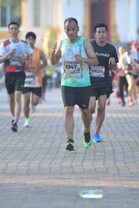 BIB: 6947, 6624
                            <button type="button" onclick="openModal(6454092)" class="btn btn-primary btn-sm float-right btn-popup" data-toggle="modal" data-target=".modal-high-quality">
                        <i class="fas fa-shopping-cart"></i> Add to Cart
                    </button>
                                            <button type="button" onclick="isThisMe(6454092, true)" class="btn btn-success btn-sm float-right btn-popup btn-isme hidden" data-toggle="tooltip" data-placement="bottom" title="นี่คือรูปของคุณใช่ไหม คลิกที่นี่เพื่อเอาเข้าอัลบั้ม">
                        <i class="fas fa-plus"></i> Add to album
                    </button>
                    <button type="button" onclick="isThisMe(6454092, false)" class="btn btn-warning btn-sm float-right btn-popup btn-isnotme hidden">
                        <i class="fas fa-ban"></i> Remove from album
                    </button>