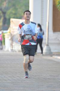 BIB: 2072
                            <button type="button" onclick="openModal(6434883)" class="btn btn-primary btn-sm float-right btn-popup" data-toggle="modal" data-target=".modal-high-quality">
                        <i class="fas fa-shopping-cart"></i> Add to Cart
                    </button>
                                            <button type="button" onclick="isThisMe(6434883, true)" class="btn btn-success btn-sm float-right btn-popup btn-isme hidden" data-toggle="tooltip" data-placement="bottom" title="นี่คือรูปของคุณใช่ไหม คลิกที่นี่เพื่อเอาเข้าอัลบั้ม">
                        <i class="fas fa-plus"></i> Add to album
                    </button>
                    <button type="button" onclick="isThisMe(6434883, false)" class="btn btn-warning btn-sm float-right btn-popup btn-isnotme hidden">
                        <i class="fas fa-ban"></i> Remove from album
                    </button>