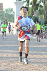 BIB: 3731
                            <button type="button" onclick="openModal(6454492)" class="btn btn-primary btn-sm float-right btn-popup" data-toggle="modal" data-target=".modal-high-quality">
                        <i class="fas fa-shopping-cart"></i> Add to Cart
                    </button>
                                            <button type="button" onclick="isThisMe(6454492, true)" class="btn btn-success btn-sm float-right btn-popup btn-isme hidden" data-toggle="tooltip" data-placement="bottom" title="นี่คือรูปของคุณใช่ไหม คลิกที่นี่เพื่อเอาเข้าอัลบั้ม">
                        <i class="fas fa-plus"></i> Add to album
                    </button>
                    <button type="button" onclick="isThisMe(6454492, false)" class="btn btn-warning btn-sm float-right btn-popup btn-isnotme hidden">
                        <i class="fas fa-ban"></i> Remove from album
                    </button>