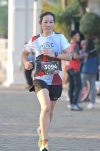 BIB: 3094, 128
                            <button type="button" onclick="openModal(6448949)" class="btn btn-primary btn-sm float-right btn-popup" data-toggle="modal" data-target=".modal-high-quality">
                        <i class="fas fa-shopping-cart"></i> Add to Cart
                    </button>
                                            <button type="button" onclick="isThisMe(6448949, true)" class="btn btn-success btn-sm float-right btn-popup btn-isme hidden" data-toggle="tooltip" data-placement="bottom" title="นี่คือรูปของคุณใช่ไหม คลิกที่นี่เพื่อเอาเข้าอัลบั้ม">
                        <i class="fas fa-plus"></i> Add to album
                    </button>
                    <button type="button" onclick="isThisMe(6448949, false)" class="btn btn-warning btn-sm float-right btn-popup btn-isnotme hidden">
                        <i class="fas fa-ban"></i> Remove from album
                    </button>