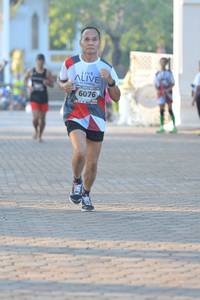 BIB: 6076
                            <button type="button" onclick="openModal(6452279)" class="btn btn-primary btn-sm float-right btn-popup" data-toggle="modal" data-target=".modal-high-quality">
                        <i class="fas fa-shopping-cart"></i> Add to Cart
                    </button>
                                            <button type="button" onclick="isThisMe(6452279, true)" class="btn btn-success btn-sm float-right btn-popup btn-isme hidden" data-toggle="tooltip" data-placement="bottom" title="นี่คือรูปของคุณใช่ไหม คลิกที่นี่เพื่อเอาเข้าอัลบั้ม">
                        <i class="fas fa-plus"></i> Add to album
                    </button>
                    <button type="button" onclick="isThisMe(6452279, false)" class="btn btn-warning btn-sm float-right btn-popup btn-isnotme hidden">
                        <i class="fas fa-ban"></i> Remove from album
                    </button>