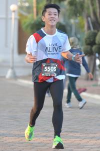 BIB: 5505
                            <button type="button" onclick="openModal(6422561)" class="btn btn-primary btn-sm float-right btn-popup" data-toggle="modal" data-target=".modal-high-quality">
                        <i class="fas fa-shopping-cart"></i> Add to Cart
                    </button>
                                            <button type="button" onclick="isThisMe(6422561, true)" class="btn btn-success btn-sm float-right btn-popup btn-isme hidden" data-toggle="tooltip" data-placement="bottom" title="นี่คือรูปของคุณใช่ไหม คลิกที่นี่เพื่อเอาเข้าอัลบั้ม">
                        <i class="fas fa-plus"></i> Add to album
                    </button>
                    <button type="button" onclick="isThisMe(6422561, false)" class="btn btn-warning btn-sm float-right btn-popup btn-isnotme hidden">
                        <i class="fas fa-ban"></i> Remove from album
                    </button>