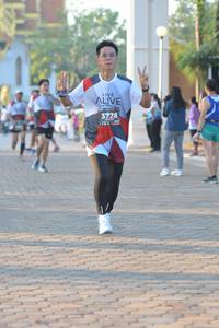 BIB: 3728
                            <button type="button" onclick="openModal(6449662)" class="btn btn-primary btn-sm float-right btn-popup" data-toggle="modal" data-target=".modal-high-quality">
                        <i class="fas fa-shopping-cart"></i> Add to Cart
                    </button>
                                            <button type="button" onclick="isThisMe(6449662, true)" class="btn btn-success btn-sm float-right btn-popup btn-isme hidden" data-toggle="tooltip" data-placement="bottom" title="นี่คือรูปของคุณใช่ไหม คลิกที่นี่เพื่อเอาเข้าอัลบั้ม">
                        <i class="fas fa-plus"></i> Add to album
                    </button>
                    <button type="button" onclick="isThisMe(6449662, false)" class="btn btn-warning btn-sm float-right btn-popup btn-isnotme hidden">
                        <i class="fas fa-ban"></i> Remove from album
                    </button>