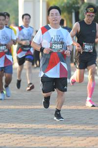 BIB: 2983, 3011, 927
                            <button type="button" onclick="openModal(6454316)" class="btn btn-primary btn-sm float-right btn-popup" data-toggle="modal" data-target=".modal-high-quality">
                        <i class="fas fa-shopping-cart"></i> Add to Cart
                    </button>
                                            <button type="button" onclick="isThisMe(6454316, true)" class="btn btn-success btn-sm float-right btn-popup btn-isme hidden" data-toggle="tooltip" data-placement="bottom" title="นี่คือรูปของคุณใช่ไหม คลิกที่นี่เพื่อเอาเข้าอัลบั้ม">
                        <i class="fas fa-plus"></i> Add to album
                    </button>
                    <button type="button" onclick="isThisMe(6454316, false)" class="btn btn-warning btn-sm float-right btn-popup btn-isnotme hidden">
                        <i class="fas fa-ban"></i> Remove from album
                    </button>