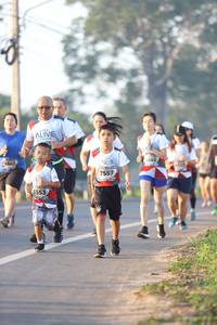 BIB: 345, 7557, 6553
                            <button type="button" onclick="openModal(6513958)" class="btn btn-primary btn-sm float-right btn-popup" data-toggle="modal" data-target=".modal-high-quality">
                        <i class="fas fa-shopping-cart"></i> Add to Cart
                    </button>
                                            <button type="button" onclick="isThisMe(6513958, true)" class="btn btn-success btn-sm float-right btn-popup btn-isme hidden" data-toggle="tooltip" data-placement="bottom" title="นี่คือรูปของคุณใช่ไหม คลิกที่นี่เพื่อเอาเข้าอัลบั้ม">
                        <i class="fas fa-plus"></i> Add to album
                    </button>
                    <button type="button" onclick="isThisMe(6513958, false)" class="btn btn-warning btn-sm float-right btn-popup btn-isnotme hidden">
                        <i class="fas fa-ban"></i> Remove from album
                    </button>