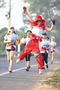 BIB: 253, 3805
                            <button type="button" onclick="openModal(6514086)" class="btn btn-primary btn-sm float-right btn-popup" data-toggle="modal" data-target=".modal-high-quality">
                        <i class="fas fa-shopping-cart"></i> Add to Cart
                    </button>
                                            <button type="button" onclick="isThisMe(6514086, true)" class="btn btn-success btn-sm float-right btn-popup btn-isme hidden" data-toggle="tooltip" data-placement="bottom" title="นี่คือรูปของคุณใช่ไหม คลิกที่นี่เพื่อเอาเข้าอัลบั้ม">
                        <i class="fas fa-plus"></i> Add to album
                    </button>
                    <button type="button" onclick="isThisMe(6514086, false)" class="btn btn-warning btn-sm float-right btn-popup btn-isnotme hidden">
                        <i class="fas fa-ban"></i> Remove from album
                    </button>