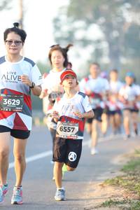 BIB: 3629, 123, 6557
                            <button type="button" onclick="openModal(6513380)" class="btn btn-primary btn-sm float-right btn-popup" data-toggle="modal" data-target=".modal-high-quality">
                        <i class="fas fa-shopping-cart"></i> Add to Cart
                    </button>
                                            <button type="button" onclick="isThisMe(6513380, true)" class="btn btn-success btn-sm float-right btn-popup btn-isme hidden" data-toggle="tooltip" data-placement="bottom" title="นี่คือรูปของคุณใช่ไหม คลิกที่นี่เพื่อเอาเข้าอัลบั้ม">
                        <i class="fas fa-plus"></i> Add to album
                    </button>
                    <button type="button" onclick="isThisMe(6513380, false)" class="btn btn-warning btn-sm float-right btn-popup btn-isnotme hidden">
                        <i class="fas fa-ban"></i> Remove from album
                    </button>