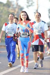 BIB: 7061, 7704, 7835
                            <button type="button" onclick="openModal(6514315)" class="btn btn-primary btn-sm float-right btn-popup" data-toggle="modal" data-target=".modal-high-quality">
                        <i class="fas fa-shopping-cart"></i> Add to Cart
                    </button>
                                            <button type="button" onclick="isThisMe(6514315, true)" class="btn btn-success btn-sm float-right btn-popup btn-isme hidden" data-toggle="tooltip" data-placement="bottom" title="นี่คือรูปของคุณใช่ไหม คลิกที่นี่เพื่อเอาเข้าอัลบั้ม">
                        <i class="fas fa-plus"></i> Add to album
                    </button>
                    <button type="button" onclick="isThisMe(6514315, false)" class="btn btn-warning btn-sm float-right btn-popup btn-isnotme hidden">
                        <i class="fas fa-ban"></i> Remove from album
                    </button>