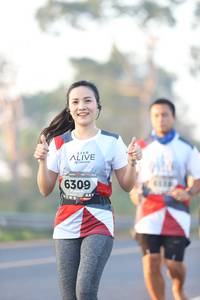 BIB: 6309
                            <button type="button" onclick="openModal(6513370)" class="btn btn-primary btn-sm float-right btn-popup" data-toggle="modal" data-target=".modal-high-quality">
                        <i class="fas fa-shopping-cart"></i> Add to Cart
                    </button>
                                            <button type="button" onclick="isThisMe(6513370, true)" class="btn btn-success btn-sm float-right btn-popup btn-isme hidden" data-toggle="tooltip" data-placement="bottom" title="นี่คือรูปของคุณใช่ไหม คลิกที่นี่เพื่อเอาเข้าอัลบั้ม">
                        <i class="fas fa-plus"></i> Add to album
                    </button>
                    <button type="button" onclick="isThisMe(6513370, false)" class="btn btn-warning btn-sm float-right btn-popup btn-isnotme hidden">
                        <i class="fas fa-ban"></i> Remove from album
                    </button>