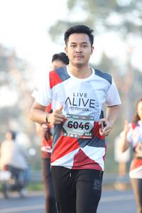 BIB: 6046
                            <button type="button" onclick="openModal(6513364)" class="btn btn-primary btn-sm float-right btn-popup" data-toggle="modal" data-target=".modal-high-quality">
                        <i class="fas fa-shopping-cart"></i> Add to Cart
                    </button>
                                            <button type="button" onclick="isThisMe(6513364, true)" class="btn btn-success btn-sm float-right btn-popup btn-isme hidden" data-toggle="tooltip" data-placement="bottom" title="นี่คือรูปของคุณใช่ไหม คลิกที่นี่เพื่อเอาเข้าอัลบั้ม">
                        <i class="fas fa-plus"></i> Add to album
                    </button>
                    <button type="button" onclick="isThisMe(6513364, false)" class="btn btn-warning btn-sm float-right btn-popup btn-isnotme hidden">
                        <i class="fas fa-ban"></i> Remove from album
                    </button>