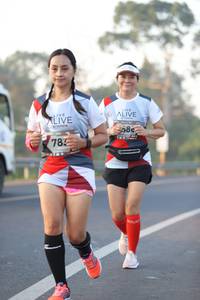 BIB: 783
                            <button type="button" onclick="openModal(6513407)" class="btn btn-primary btn-sm float-right btn-popup" data-toggle="modal" data-target=".modal-high-quality">
                        <i class="fas fa-shopping-cart"></i> Add to Cart
                    </button>
                                            <button type="button" onclick="isThisMe(6513407, true)" class="btn btn-success btn-sm float-right btn-popup btn-isme hidden" data-toggle="tooltip" data-placement="bottom" title="นี่คือรูปของคุณใช่ไหม คลิกที่นี่เพื่อเอาเข้าอัลบั้ม">
                        <i class="fas fa-plus"></i> Add to album
                    </button>
                    <button type="button" onclick="isThisMe(6513407, false)" class="btn btn-warning btn-sm float-right btn-popup btn-isnotme hidden">
                        <i class="fas fa-ban"></i> Remove from album
                    </button>