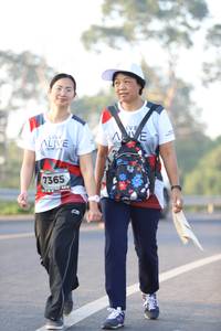 BIB: 7365
                            <button type="button" onclick="openModal(6514300)" class="btn btn-primary btn-sm float-right btn-popup" data-toggle="modal" data-target=".modal-high-quality">
                        <i class="fas fa-shopping-cart"></i> Add to Cart
                    </button>
                                            <button type="button" onclick="isThisMe(6514300, true)" class="btn btn-success btn-sm float-right btn-popup btn-isme hidden" data-toggle="tooltip" data-placement="bottom" title="นี่คือรูปของคุณใช่ไหม คลิกที่นี่เพื่อเอาเข้าอัลบั้ม">
                        <i class="fas fa-plus"></i> Add to album
                    </button>
                    <button type="button" onclick="isThisMe(6514300, false)" class="btn btn-warning btn-sm float-right btn-popup btn-isnotme hidden">
                        <i class="fas fa-ban"></i> Remove from album
                    </button>