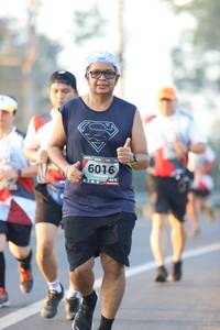 BIB: 6016
                            <button type="button" onclick="openModal(6513362)" class="btn btn-primary btn-sm float-right btn-popup" data-toggle="modal" data-target=".modal-high-quality">
                        <i class="fas fa-shopping-cart"></i> Add to Cart
                    </button>
                                            <button type="button" onclick="isThisMe(6513362, true)" class="btn btn-success btn-sm float-right btn-popup btn-isme hidden" data-toggle="tooltip" data-placement="bottom" title="นี่คือรูปของคุณใช่ไหม คลิกที่นี่เพื่อเอาเข้าอัลบั้ม">
                        <i class="fas fa-plus"></i> Add to album
                    </button>
                    <button type="button" onclick="isThisMe(6513362, false)" class="btn btn-warning btn-sm float-right btn-popup btn-isnotme hidden">
                        <i class="fas fa-ban"></i> Remove from album
                    </button>