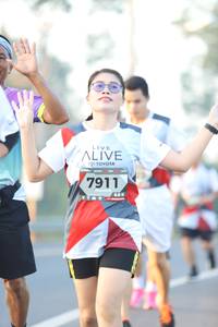 BIB: 7911
                            <button type="button" onclick="openModal(6455028)" class="btn btn-primary btn-sm float-right btn-popup" data-toggle="modal" data-target=".modal-high-quality">
                        <i class="fas fa-shopping-cart"></i> Add to Cart
                    </button>
                                            <button type="button" onclick="isThisMe(6455028, true)" class="btn btn-success btn-sm float-right btn-popup btn-isme hidden" data-toggle="tooltip" data-placement="bottom" title="นี่คือรูปของคุณใช่ไหม คลิกที่นี่เพื่อเอาเข้าอัลบั้ม">
                        <i class="fas fa-plus"></i> Add to album
                    </button>
                    <button type="button" onclick="isThisMe(6455028, false)" class="btn btn-warning btn-sm float-right btn-popup btn-isnotme hidden">
                        <i class="fas fa-ban"></i> Remove from album
                    </button>