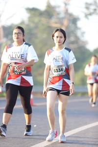 BIB: 6336
                            <button type="button" onclick="openModal(6514263)" class="btn btn-primary btn-sm float-right btn-popup" data-toggle="modal" data-target=".modal-high-quality">
                        <i class="fas fa-shopping-cart"></i> Add to Cart
                    </button>
                                            <button type="button" onclick="isThisMe(6514263, true)" class="btn btn-success btn-sm float-right btn-popup btn-isme hidden" data-toggle="tooltip" data-placement="bottom" title="นี่คือรูปของคุณใช่ไหม คลิกที่นี่เพื่อเอาเข้าอัลบั้ม">
                        <i class="fas fa-plus"></i> Add to album
                    </button>
                    <button type="button" onclick="isThisMe(6514263, false)" class="btn btn-warning btn-sm float-right btn-popup btn-isnotme hidden">
                        <i class="fas fa-ban"></i> Remove from album
                    </button>