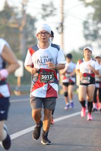 BIB: 3012
                            <button type="button" onclick="openModal(6513434)" class="btn btn-primary btn-sm float-right btn-popup" data-toggle="modal" data-target=".modal-high-quality">
                        <i class="fas fa-shopping-cart"></i> Add to Cart
                    </button>
                                            <button type="button" onclick="isThisMe(6513434, true)" class="btn btn-success btn-sm float-right btn-popup btn-isme hidden" data-toggle="tooltip" data-placement="bottom" title="นี่คือรูปของคุณใช่ไหม คลิกที่นี่เพื่อเอาเข้าอัลบั้ม">
                        <i class="fas fa-plus"></i> Add to album
                    </button>
                    <button type="button" onclick="isThisMe(6513434, false)" class="btn btn-warning btn-sm float-right btn-popup btn-isnotme hidden">
                        <i class="fas fa-ban"></i> Remove from album
                    </button>