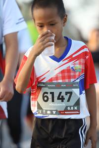 BIB: 2019, 6147
                            <button type="button" onclick="openModal(6513809)" class="btn btn-primary btn-sm float-right btn-popup" data-toggle="modal" data-target=".modal-high-quality">
                        <i class="fas fa-shopping-cart"></i> Add to Cart
                    </button>
                                            <button type="button" onclick="isThisMe(6513809, true)" class="btn btn-success btn-sm float-right btn-popup btn-isme hidden" data-toggle="tooltip" data-placement="bottom" title="นี่คือรูปของคุณใช่ไหม คลิกที่นี่เพื่อเอาเข้าอัลบั้ม">
                        <i class="fas fa-plus"></i> Add to album
                    </button>
                    <button type="button" onclick="isThisMe(6513809, false)" class="btn btn-warning btn-sm float-right btn-popup btn-isnotme hidden">
                        <i class="fas fa-ban"></i> Remove from album
                    </button>