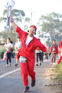 BIB: 3806
                            <button type="button" onclick="openModal(6514068)" class="btn btn-primary btn-sm float-right btn-popup" data-toggle="modal" data-target=".modal-high-quality">
                        <i class="fas fa-shopping-cart"></i> Add to Cart
                    </button>
                                            <button type="button" onclick="isThisMe(6514068, true)" class="btn btn-success btn-sm float-right btn-popup btn-isme hidden" data-toggle="tooltip" data-placement="bottom" title="นี่คือรูปของคุณใช่ไหม คลิกที่นี่เพื่อเอาเข้าอัลบั้ม">
                        <i class="fas fa-plus"></i> Add to album
                    </button>
                    <button type="button" onclick="isThisMe(6514068, false)" class="btn btn-warning btn-sm float-right btn-popup btn-isnotme hidden">
                        <i class="fas fa-ban"></i> Remove from album
                    </button>