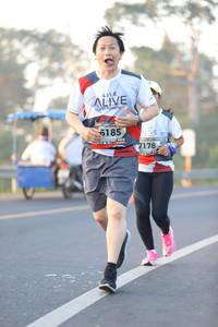 BIB: 5185, 7178
                            <button type="button" onclick="openModal(6455547)" class="btn btn-primary btn-sm float-right btn-popup" data-toggle="modal" data-target=".modal-high-quality">
                        <i class="fas fa-shopping-cart"></i> Add to Cart
                    </button>
                                            <button type="button" onclick="isThisMe(6455547, true)" class="btn btn-success btn-sm float-right btn-popup btn-isme hidden" data-toggle="tooltip" data-placement="bottom" title="นี่คือรูปของคุณใช่ไหม คลิกที่นี่เพื่อเอาเข้าอัลบั้ม">
                        <i class="fas fa-plus"></i> Add to album
                    </button>
                    <button type="button" onclick="isThisMe(6455547, false)" class="btn btn-warning btn-sm float-right btn-popup btn-isnotme hidden">
                        <i class="fas fa-ban"></i> Remove from album
                    </button>