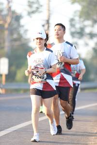 BIB: 7245
                            <button type="button" onclick="openModal(6514186)" class="btn btn-primary btn-sm float-right btn-popup" data-toggle="modal" data-target=".modal-high-quality">
                        <i class="fas fa-shopping-cart"></i> Add to Cart
                    </button>
                                            <button type="button" onclick="isThisMe(6514186, true)" class="btn btn-success btn-sm float-right btn-popup btn-isme hidden" data-toggle="tooltip" data-placement="bottom" title="นี่คือรูปของคุณใช่ไหม คลิกที่นี่เพื่อเอาเข้าอัลบั้ม">
                        <i class="fas fa-plus"></i> Add to album
                    </button>
                    <button type="button" onclick="isThisMe(6514186, false)" class="btn btn-warning btn-sm float-right btn-popup btn-isnotme hidden">
                        <i class="fas fa-ban"></i> Remove from album
                    </button>